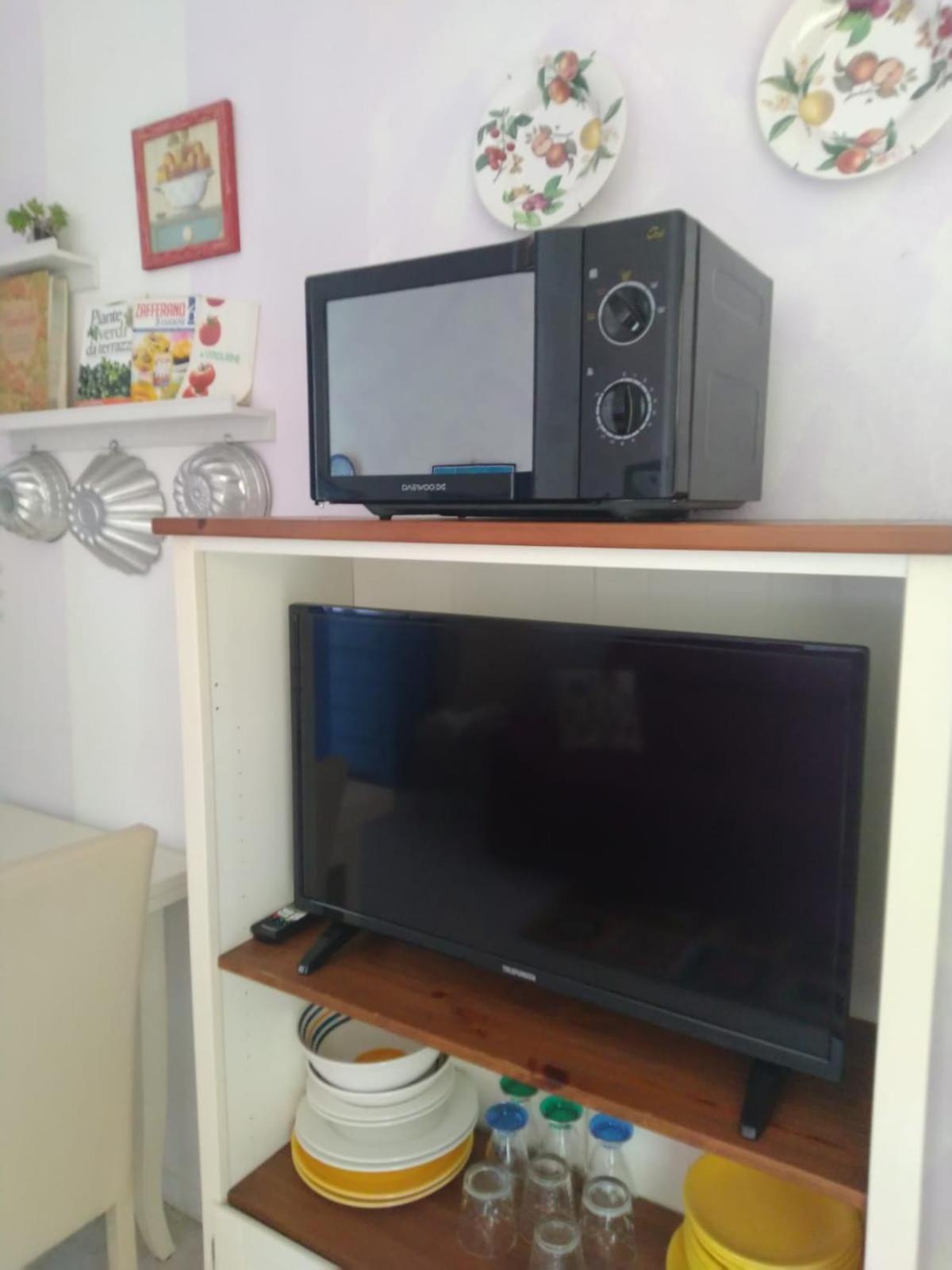 La Casa Di Ortensia Parma Exteriör bild