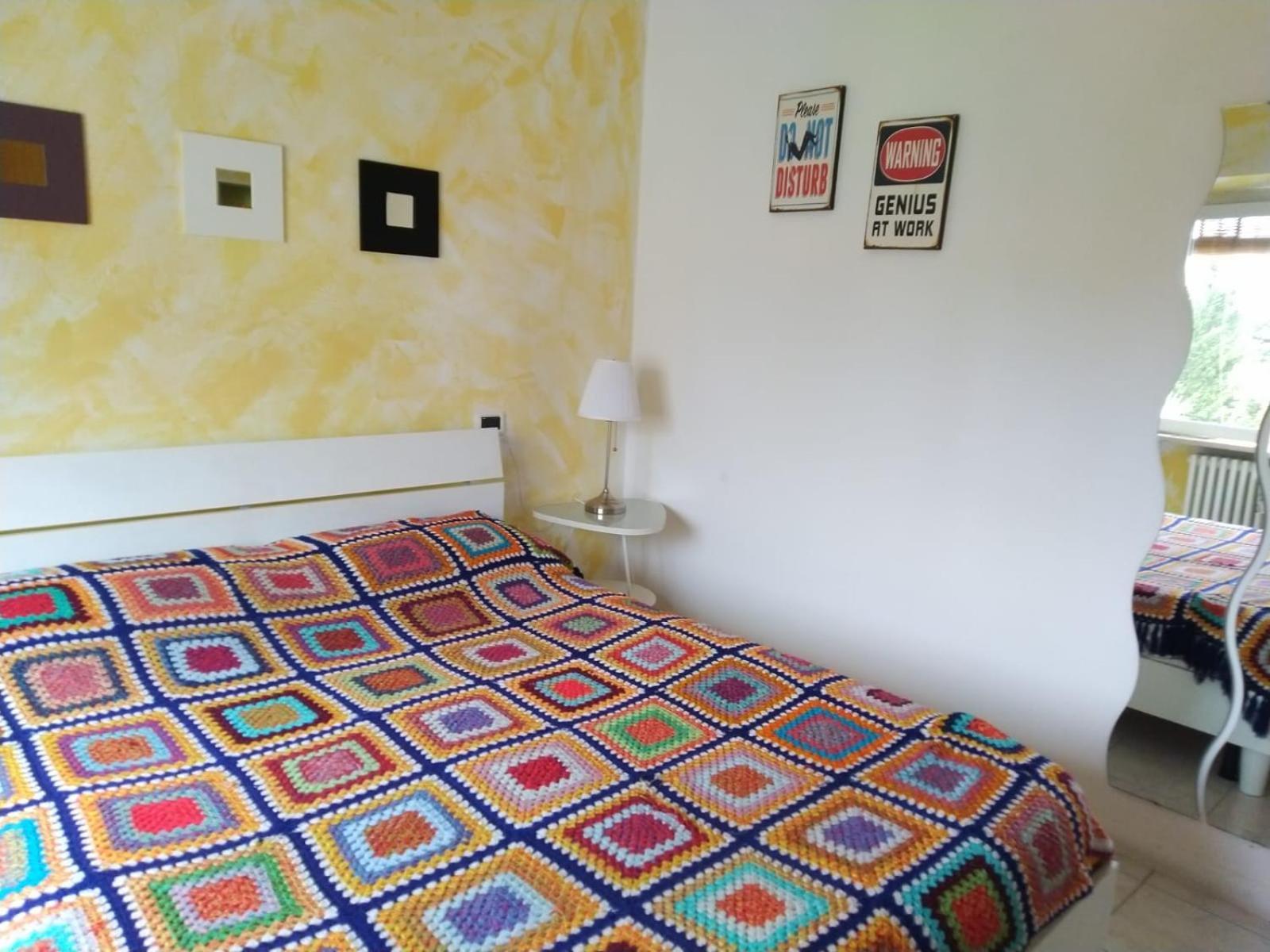 La Casa Di Ortensia Parma Exteriör bild