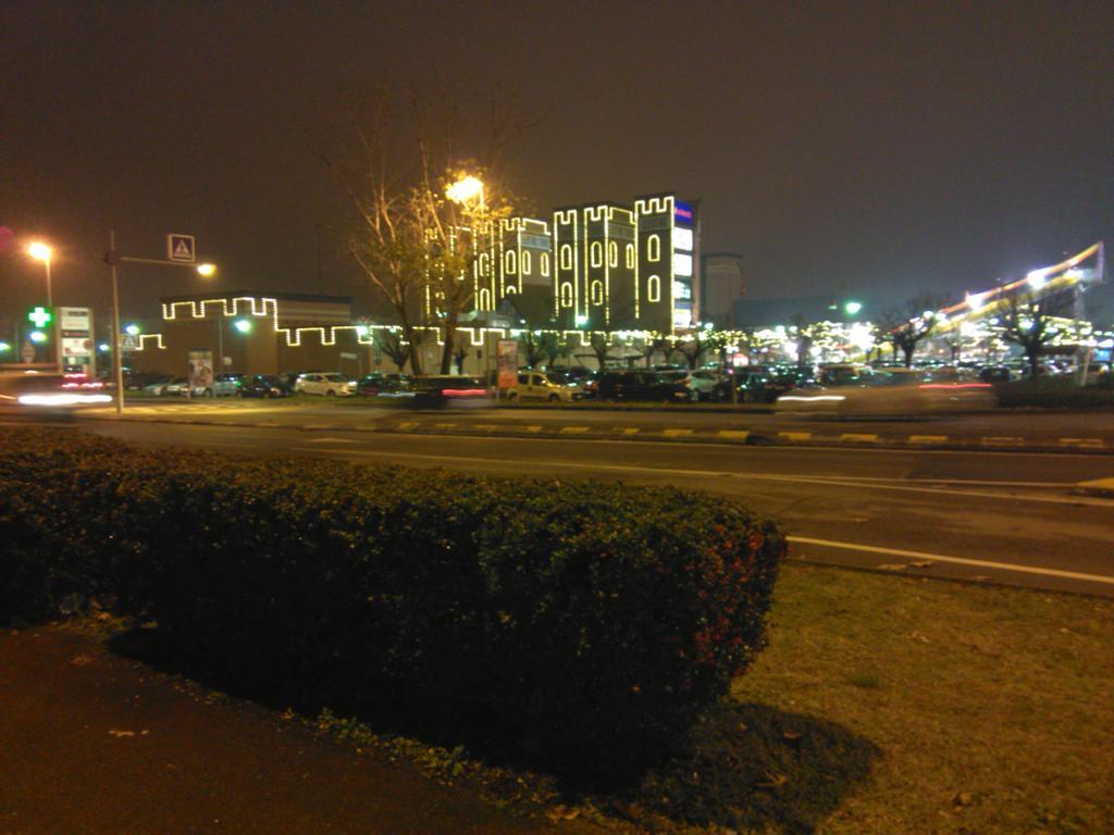 La Casa Di Ortensia Parma Exteriör bild